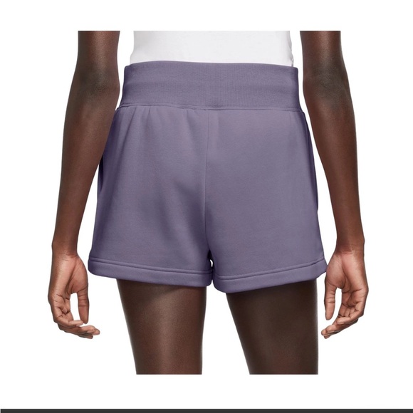 Nike Women's Nike Sportswear Phoenix Fleece Logo Shorts - Picture 3 of 6